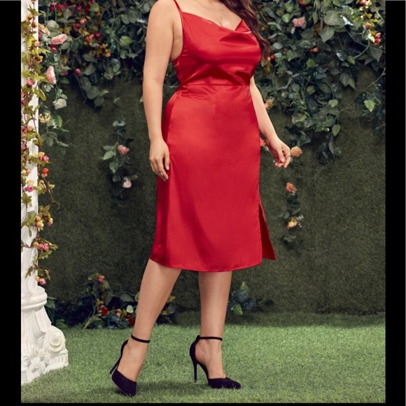 NEW•1X-3X•RENEE PLUS RED SATIN SHOWSTOPPER•NWT - Picture 4 of 6